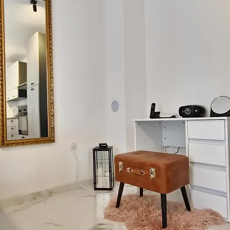 Appartement Ad Astra, *